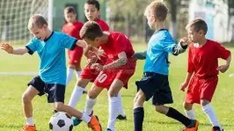 丁彦雨航加盟广州龙狮，蝉联两届CBA常规赛MVP荣耀