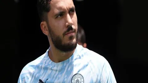 中国足球世界杯年：超级杯对决苏超，专家质合分析前区十码推荐