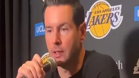 罗纳尔多访谈C罗：探讨“足球史上最佳球员”之争